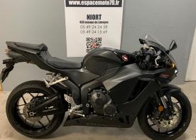 HONDA CBR 600 RR